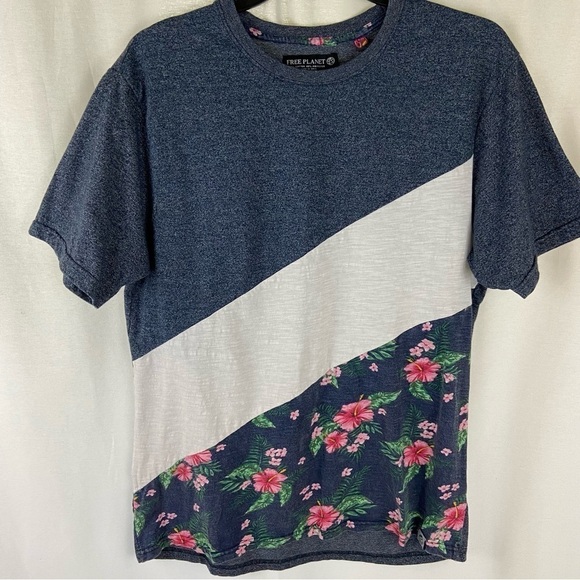 Free Planet Mixed Media Patchwork Navy White and Floral Tee Woman’s - Picture 4 of 13